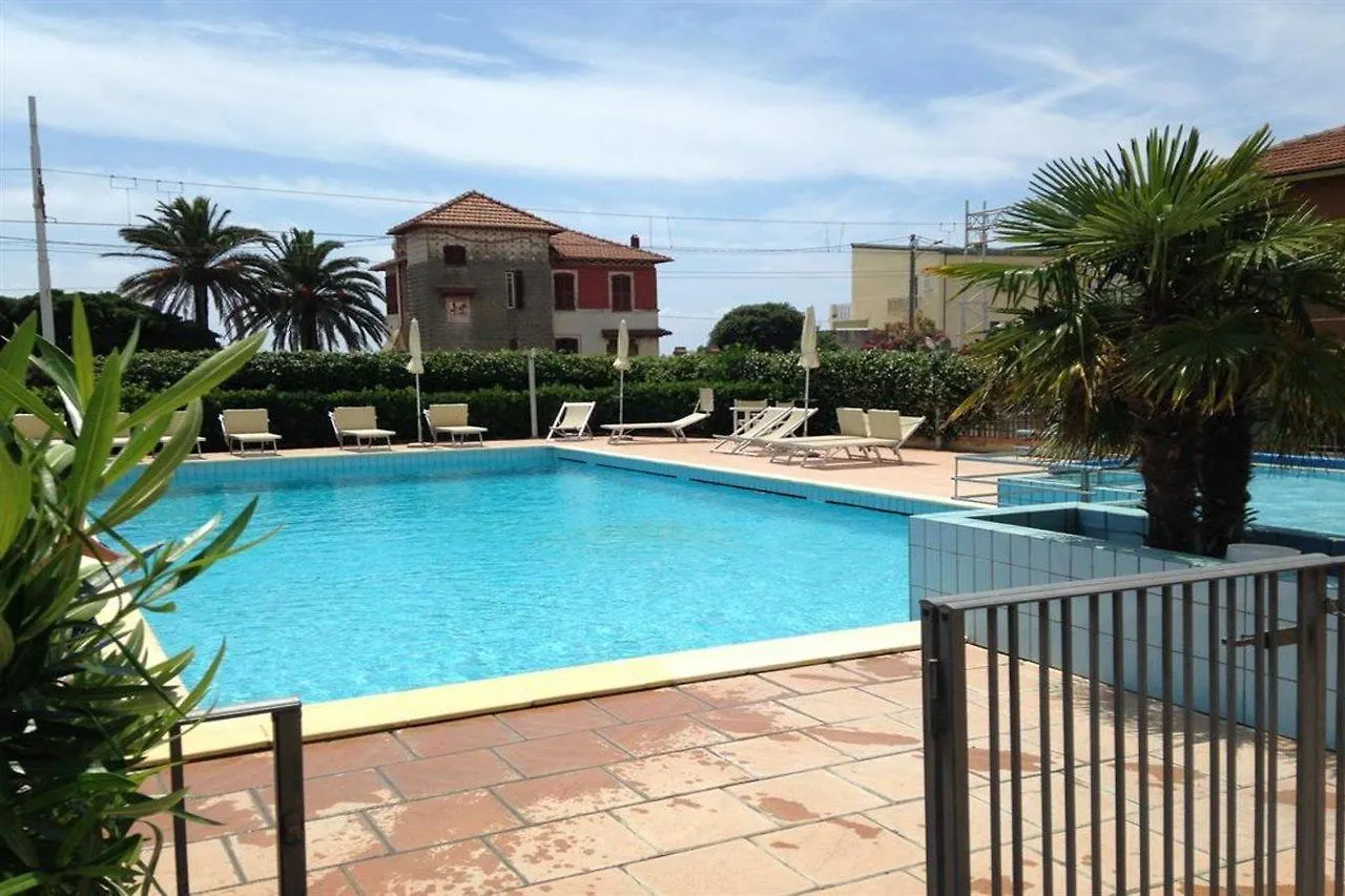Residence Le Saline Borgio Verezzi