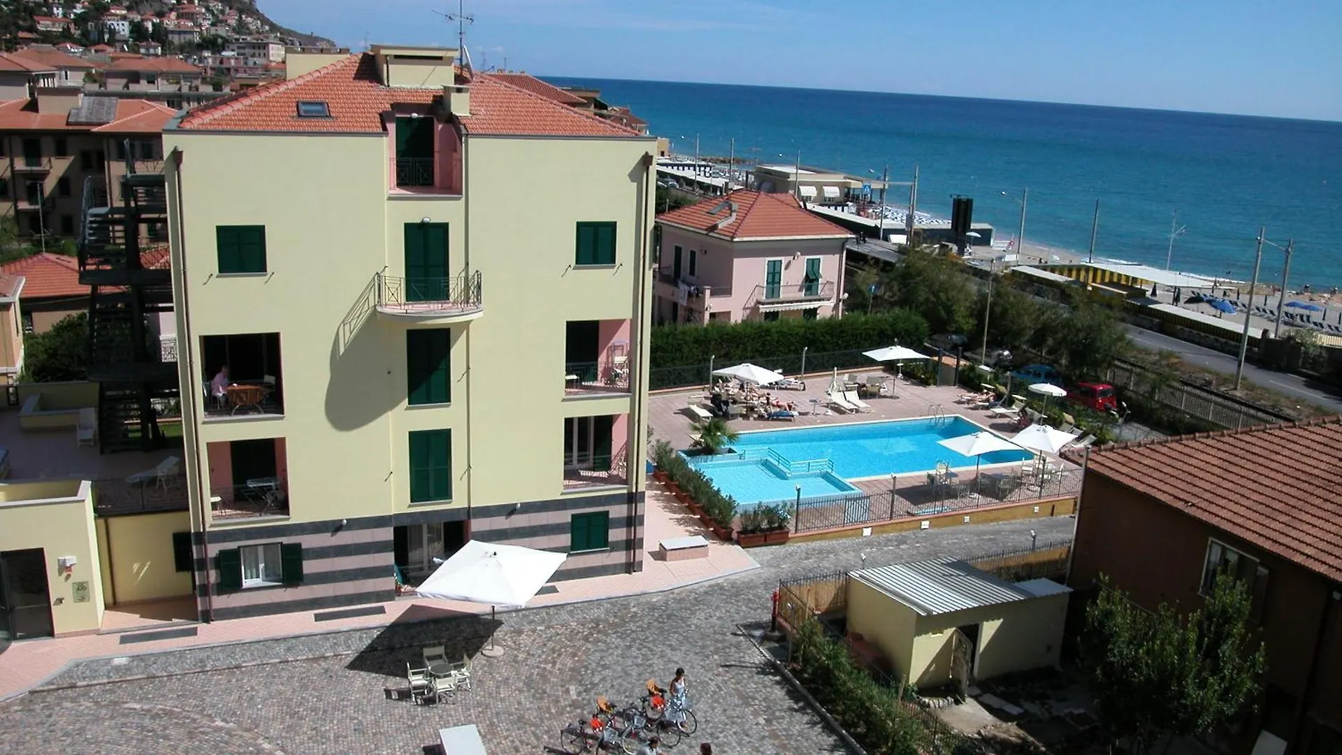 Aparthotel Residence Le Saline Borgio Verezzi