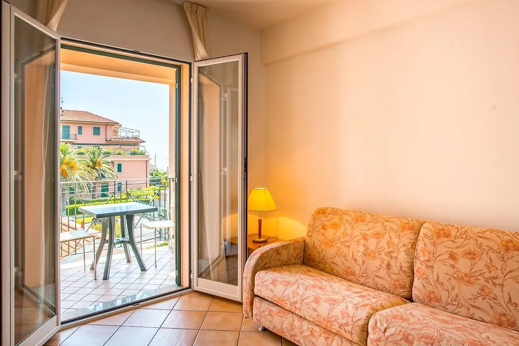 Residence Le Saline Borgio Verezzi