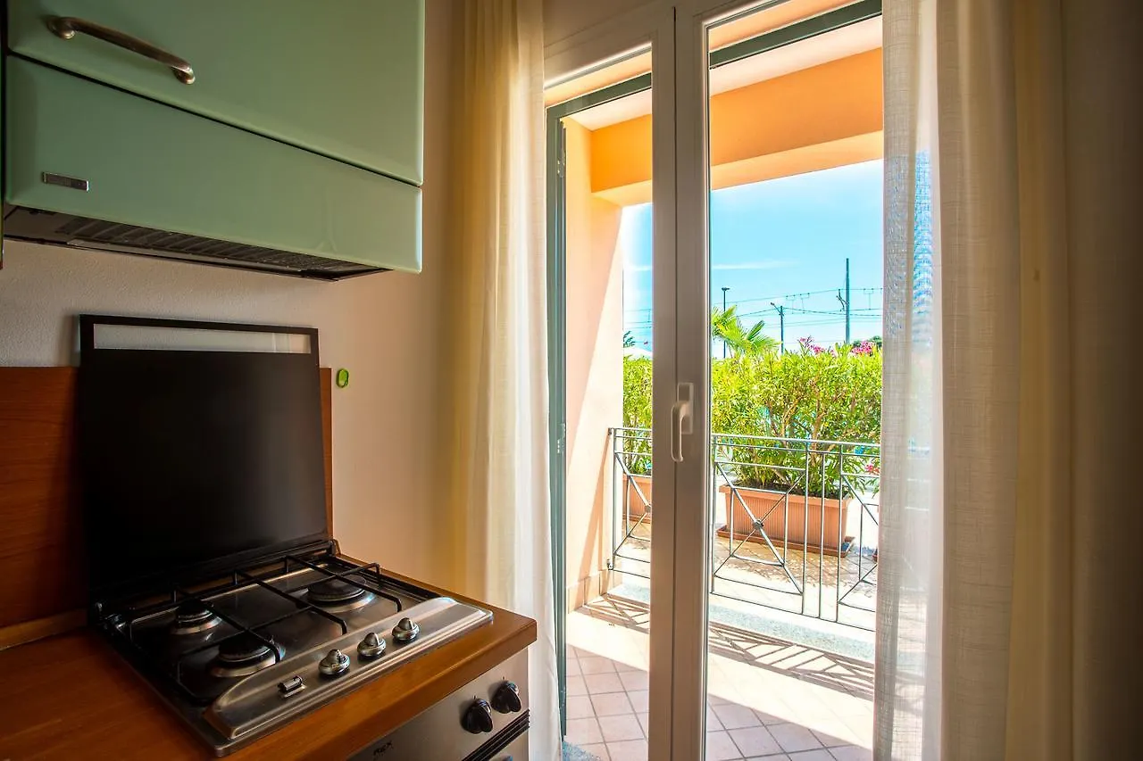 Residence Le Saline Borgio Verezzi 2*,